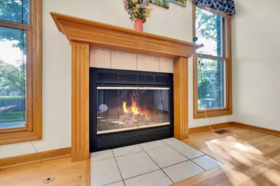 446 S Wenbriar Square, Addison, IL 60101 - Photo 7