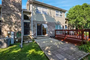 446 S Wenbriar Square, Addison, IL 60101 - Photo 37