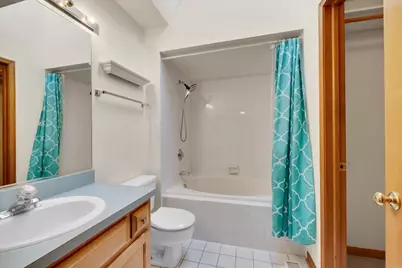 446 S Wenbriar Square, Addison, IL 60101 - Photo 27