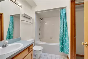 446 S Wenbriar Square, Addison, IL 60101 - Photo 27