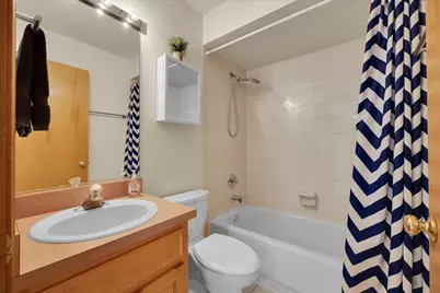 446 S Wenbriar Square, Addison, IL 60101 - Photo 29