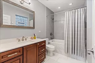 1517 N Bosworth Ave, Chicago, IL 60642 - Photo 11