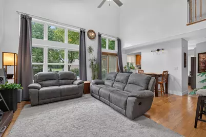 23 Linden Court, South Elgin, IL 60177 - Photo 3