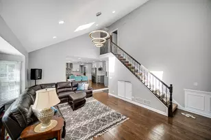 5307 Catclaw Ct, Naperville, IL 60564 - Photo 11