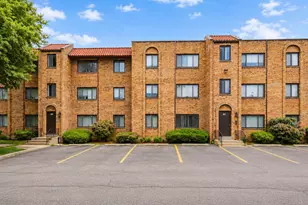228 E Rimini Ct, Palatine, IL 60067 - Photo 1
