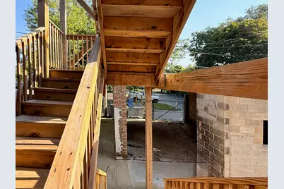 1527 E 66th Place, Chicago, IL 60637 - Photo 21