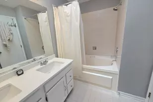 1839 Prentiss Dr, Downers Grove, IL 60516 - Photo 29