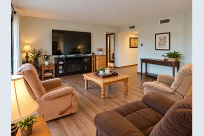 901 Center Street #A409, Des Plaines, IL 60016 - Photo 7