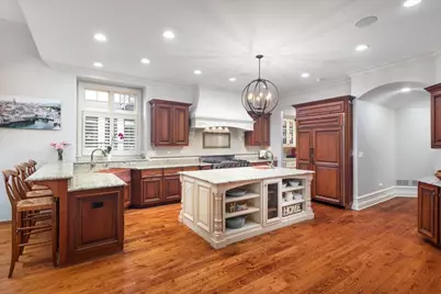849 E Hillside Road, Naperville, IL 60540 - Photo 19