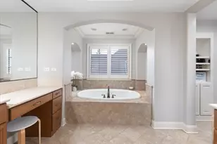 849 E Hillside Rd, Naperville, IL 60540 - Photo 41
