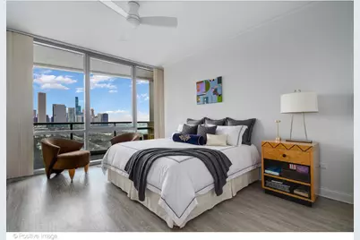 1201 S Prairie Avenue #2402, Chicago, IL 60605 - Photo 13