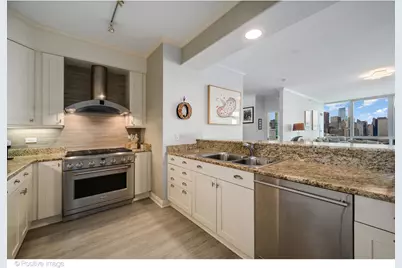 1201 S Prairie Avenue #2402, Chicago, IL 60605 - Photo 9