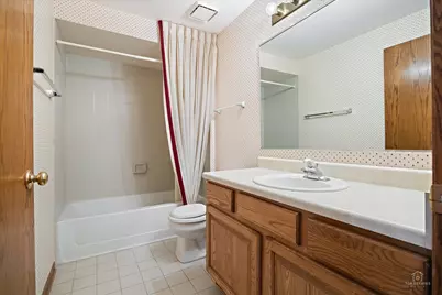 200 Westminster Court #C, Schaumburg, IL 60193 - Photo 11