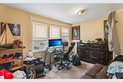 [Address not provided], Chicago, IL 60641 - Photo 11