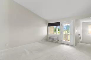 236 Bertram Dr, Yorkville, IL 60560 - Photo 5