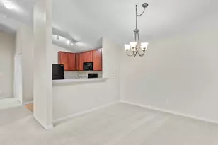 236 Bertram Dr, Yorkville, IL 60560 - Photo 7