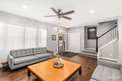 7735 W 65th Place, Bedford Park, IL 60501 - Photo 5