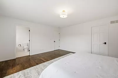 40W679 White Fence Way, Saint Charles, IL 60175 - Photo 21