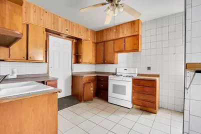 321 W 114th Street, Chicago, IL 60628 - Photo 9