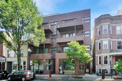 1927 W Irving Park Road #4, Chicago, IL 60613 - Photo 1