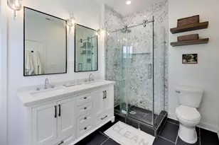 1927 W Irving Park Rd, Chicago, IL 60613 - Photo 15