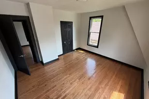 717 New York St, Waukegan, IL 60085 - Photo 13