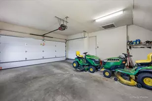 13819 Hemmingsen Rd, Huntley, IL 60142 - Photo 25