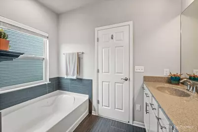 [Address not provided], Geneva, IL 60134 - Photo 15