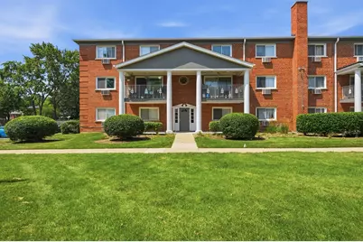 6 E Lillian Avenue #2B, Arlington Heights, IL 60004 - Photo 1