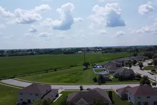 830 Coyote Trail, Manteno, IL 60950 - Photo 41