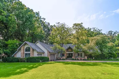 5520 Hilltop Lane, Libertyville, IL 60048 - Photo 1