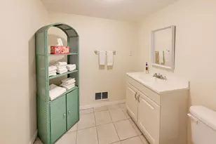 6744 N Oconto Ave, Chicago, IL 60631 - Photo 37