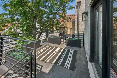 2440 W Cortez Street #3, Chicago, IL 60622 - Photo 15