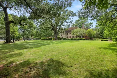 2221 Twin Oak Road, Peru, IL 61354 - Photo 15