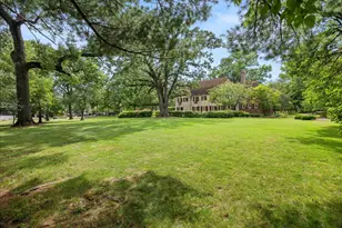 2221 Twin Oak Rd, Peru, IL 61354 - Photo 15
