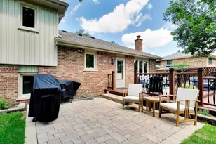 2147 Green Valley Rd, Darien, IL 60561 - Photo 25