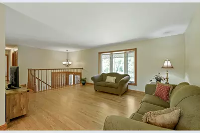 1120 Concord Lane, Hoffman Estates, IL 60192 - Photo 3