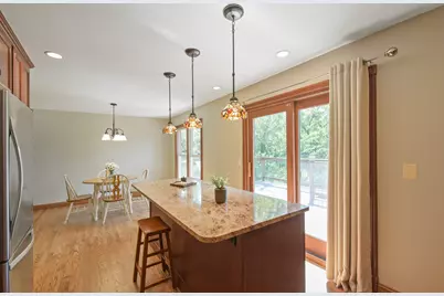 1120 Concord Lane, Hoffman Estates, IL 60192 - Photo 11