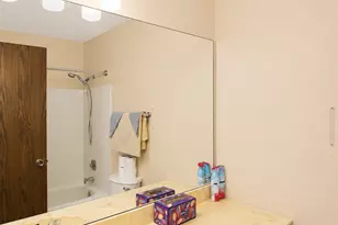 275 Kings Mill Ct, Schaumburg, IL 60193 - Photo 17
