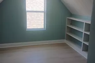 815 E Jefferson St, Bloomington, IL 61701 - Photo 5
