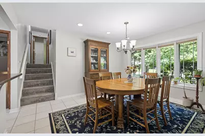 11S634 McGrath Lane, Naperville, IL 60564 - Photo 9