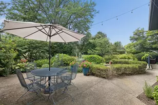 11S634 McGrath Ln, Naperville, IL 60564 - Photo 27