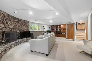 11S634 McGrath Ln, Naperville, IL 60564 - Photo 19