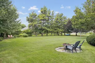 11S634 McGrath Ln, Naperville, IL 60564 - Photo 31