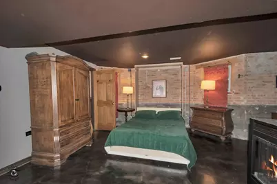 10516 S Seeley Avenue, Chicago, IL 60643 - Photo 31