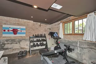 10516 S Seeley Ave, Chicago, IL 60643 - Photo 29