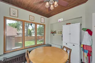 10516 S Seeley Ave, Chicago, IL 60643 - Photo 13