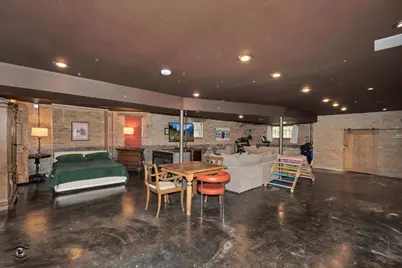 10516 S Seeley Avenue, Chicago, IL 60643 - Photo 27