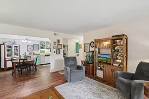 608 Waterford Rd, Schaumburg, IL 60193 - Photo 7