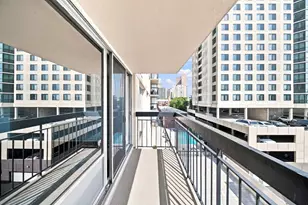 5201 S Cornell Ave, Chicago, IL 60615 - Photo 9